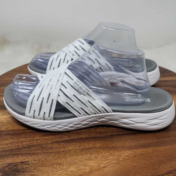 Skechers Goga Mat Strappy Slip In White Sandals 9 - Picture 2 of 7